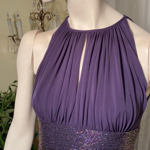 Sleeveless Formal Dress - Picture 3 of 8